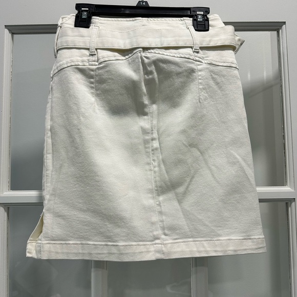 Free People White Denim Skirt with Belt - Size 0 - Picture 2 of 5